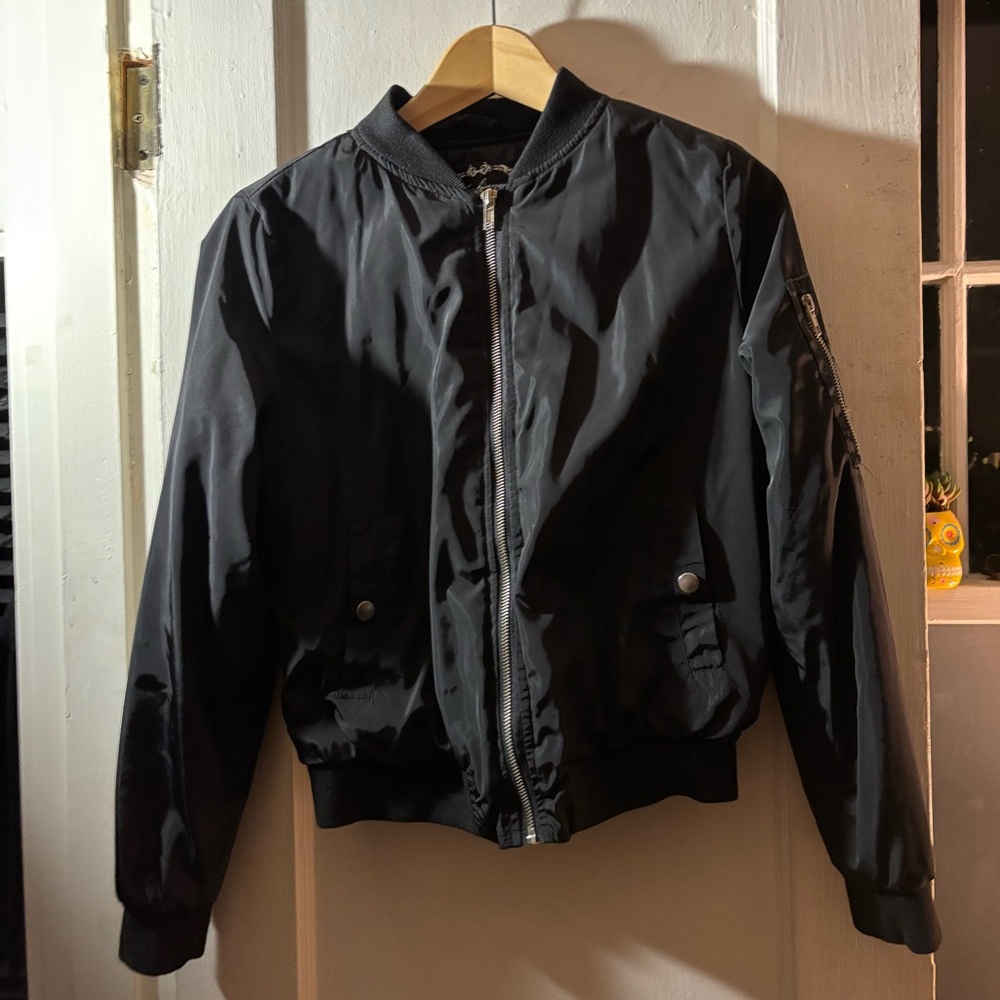 Classic black bomber jacket small